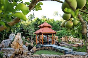 Bai Dinh Riverside Resort & Spa