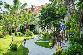 Bai Dinh Riverside Resort & Spa