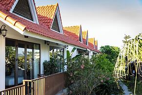 Bai Dinh Riverside Resort & Spa