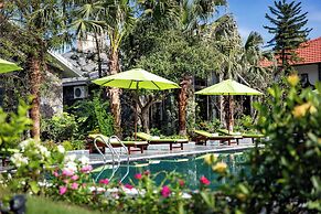 Bai Dinh Riverside Resort & Spa