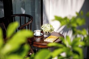 Bai Dinh Riverside Resort & Spa
