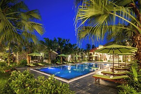 Bai Dinh Riverside Resort & Spa