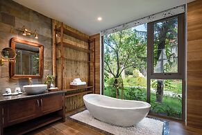Bai Dinh Riverside Resort & Spa