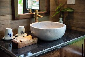 Bai Dinh Riverside Resort & Spa