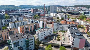 Comfy 1BR Apt with Sauna - Best Location