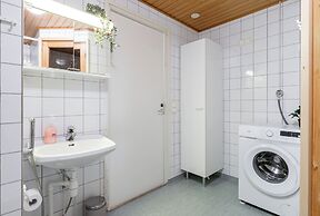 Comfy 1BR Apt with Sauna - Best Location