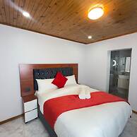Cozy Villa Lodge