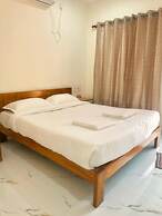 Silver Shark Boutique Villas