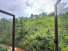 Mountain Views by XTSY