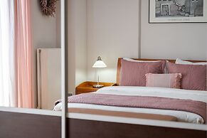 Anavil House Athenian Riviera
