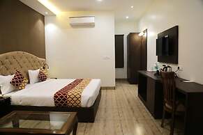 Hotel Sharon Residency