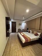 Hotel Sharon Residency