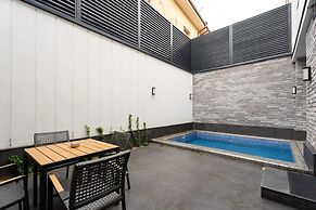 IGMAR Villas & Aparts