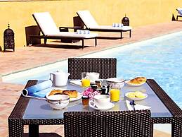 Golf Villa in Mazamet With Pool