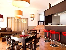 Golf Villa in Mazamet With Pool