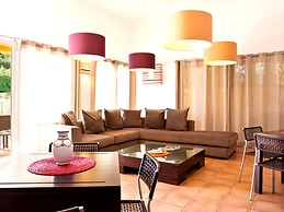 Golf Villa in Mazamet With Pool