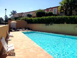 Golf Villa in Mazamet With Pool