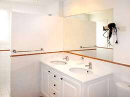 Golf Villa in Mazamet With Pool