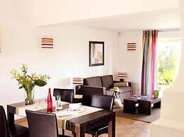 Golf Villa in Mazamet With Pool