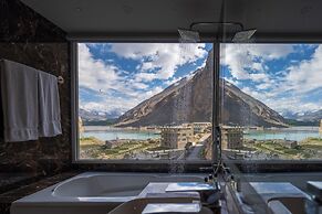 Pearl Continental Attabad Lake