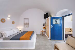 Orasis Houses- Luxury Retreats with Pool