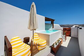 Orasis Houses- Luxury Retreats with Pool