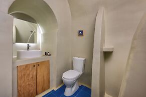 Orasis Houses- Luxury Retreats with Pool