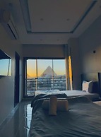 Diark Pyramids Hotel
