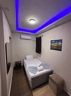 Diark Pyramids Hotel