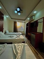 Diark Pyramids Hotel