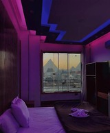 Diark Pyramids Hotel
