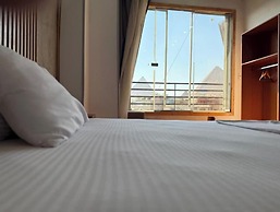 Diark Pyramids Hotel