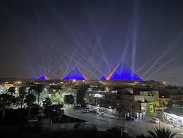 Diark Pyramids Hotel