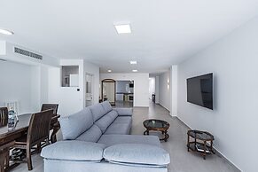 Paloma Central Apartment