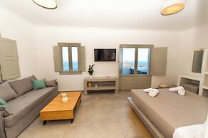 Agia Marina Caldera Suites
