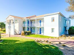 Sun-drenched Retreat in the Vendee