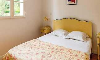Var Duplex House for 6 With Pool