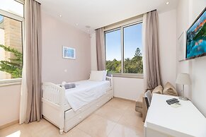 Villa Lombardi 9 in Protaras