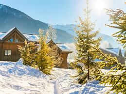 Samoens Village Apartment for 4