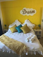 Retro at The Vaal - Entire Flat
