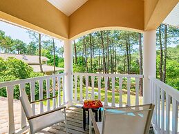 Eden Parc Golf Villa Sleeps 10 With Pool
