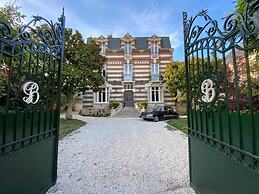 Villa Gabriel Maison Blanche Chartres
