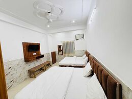 Hotel Vrinda Nikunj Dham