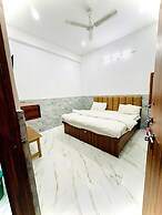 Hotel Vrinda Nikunj Dham