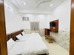 Hotel Vrinda Nikunj Dham
