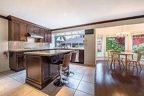 Comfortable Room in a Shared Home