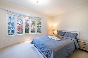 Comfortable Room in a Shared Home
