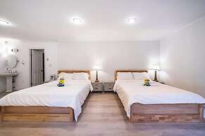 Comfortable Room in a Shared Home