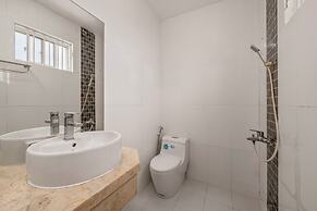 SeaFa Hotel & Apartment