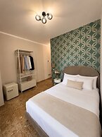 Galeo Suites